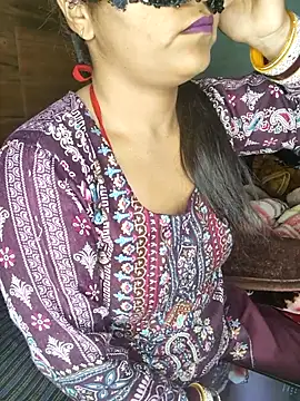 Snapshot of catstar143 chatting on 02/19/26, 07:32 catstar143 online show from 02/19/26, 07:32