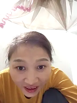 Snapshot of yumyum112 chatting on 01/11/26, 12:48 yumyum112 online show from 01/11/26, 12:48