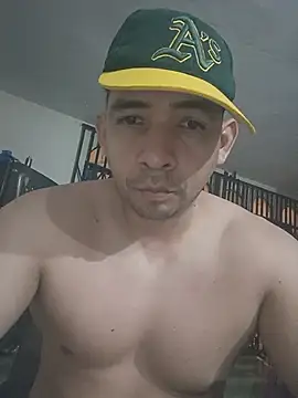 paladito01 online show from 05/16/26, 04:42