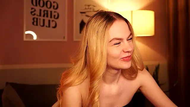 secretdesireee online show from 01/13/26, 02:00