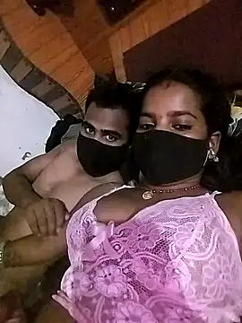 Hot Riyajanu online show from 04/17/26, 08:06