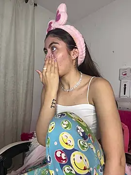 Stormi th online show from 02/07/26, 11:52