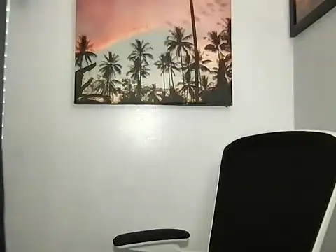 SattivvaXXX online show from 04/15/26, 08:31