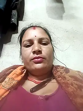 Hot hiuj online show from 02/23/26, 10:29