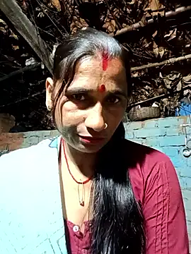 Snapshot of Hot_bhi38 chatting on 04/15/26, 08:20 Hot bhi38 online show from 04/15/26, 08:20