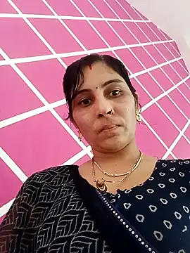 Snapshot of Hot_ree85 chatting on 02/28/26, 10:38 Hot ree85 online show from 02/28/26, 10:38