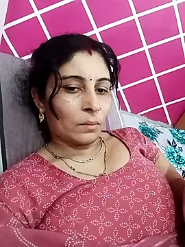 Hot ree85 online show from 03/13/26, 04:41