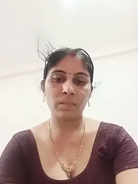 Hot ree85 online show from 05/20/26, 05:30