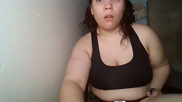 bellakay19 online show from 01/10/26, 05:48