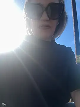 Milfshake227 online show from 04/06/26, 03:46