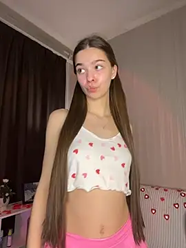 SkylineBliss online show from 02/12/26, 09:10