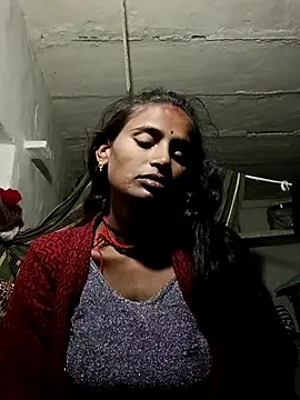 Snapshot of Jan_692 chatting on 02/05/26, 08:24 Jan 692 online show from 02/05/26, 08:24