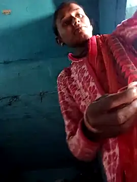 Snapshot of Jan_692 chatting on 02/06/26, 08:29 Jan 692 online show from 02/06/26, 08:29