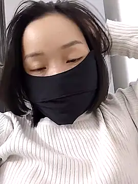 Snapshot of __BingBing__ chatting on 01/13/26, 11:04 BingBing online show from 01/13/26, 11:04