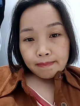 Snapshot of __BingBing__ chatting on 02/16/26, 02:24 BingBing online show from 02/16/26, 02:24