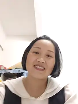 Snapshot of __BingBing__ chatting on 02/18/26, 03:30 BingBing online show from 02/18/26, 03:30