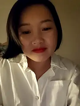 Snapshot of __BingBing__ chatting on 02/25/26, 09:13 BingBing online show from 02/25/26, 09:13