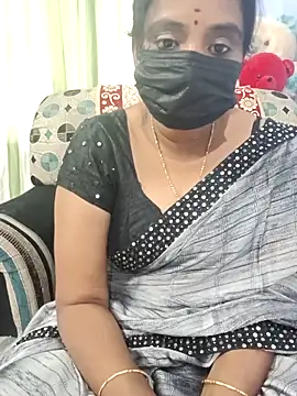 Tinarosy13 online show from 02/17/26, 06:10