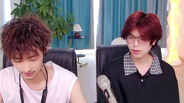 Snapshot of HD-stick998 chatting on 07/12/26, 09:00 HD-stick998 online show from 07/12/26, 09:00