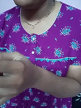 Snapshot of Ammu14399 chatting on 07/30/26, 12:15 Ammu14399 online show from 07/30/26, 12:15