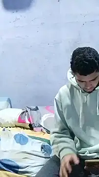 Snapshot of Isabel_and_Heckler chatting on 01/13/26, 10:31 Isabel and Heckler online show from 01/13/26, 10:31