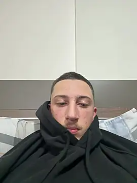 chrisst32 online show from 01/14/26, 01:28