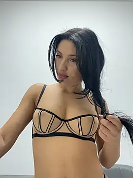 Marialove221 online show from 02/13/26, 07:32