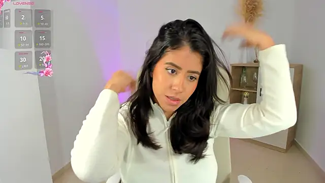 Sussan Monroe online show from 02/11/26, 08:52