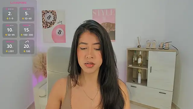 Sussan Monroe online show from 04/01/26, 03:42