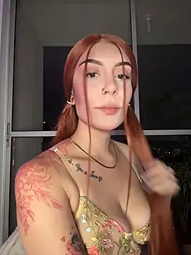 alesziarose  online show from 03/27/26, 11:48