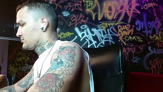 DarkBenito online show from 01/12/26, 02:11