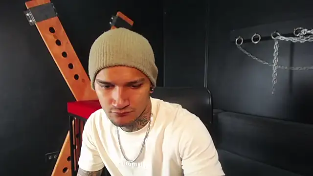 DarkBenito online show from 01/15/26, 12:32