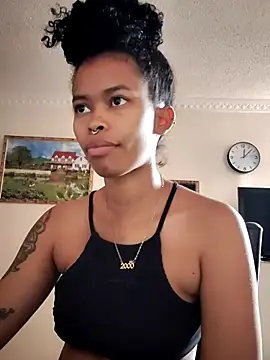 shenna brunette online show from 02/16/26, 04:03