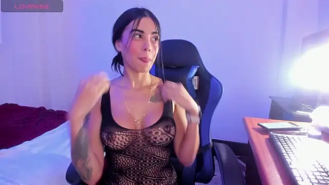 catalina  blaze online show from 01/11/26, 02:44