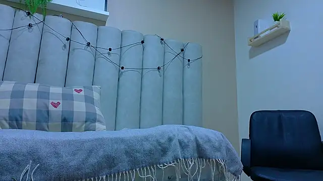 AmberStonne   online show from 03/13/26, 03:02