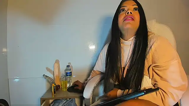 LunaFever69 online show from 07/03/26, 02:51