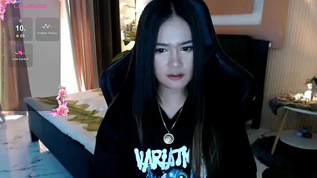 simplykhate online show from 02/11/26, 01:43