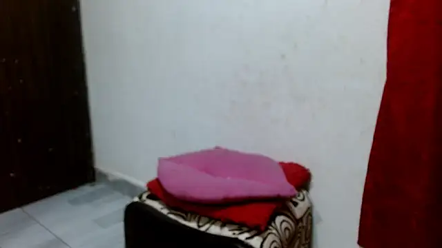 Snapshot of Calientes96 chatting on 01/10/26, 03:30 Calientes96 online show from 01/10/26, 03:30