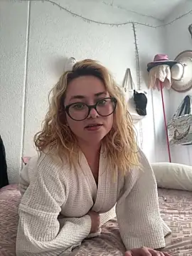 Lililuxx online show from 02/28/26, 08:32