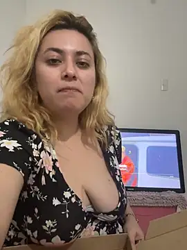 Lililuxx online show from 03/08/26, 02:15