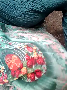 Snapshot of Queen_chayna chatting on 02/26/26, 08:02 Queen chayna online show from 02/26/26, 08:02