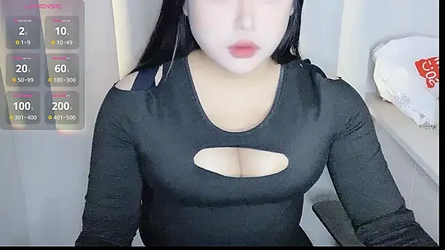 Missqiu-w online show from 01/06/26, 08:18