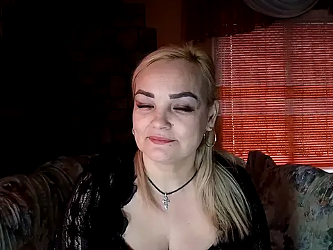 Snapshot of AureliaLove35 chatting on 02/18/26, 07:59 AureliaLove35 online show from 02/18/26, 07:59