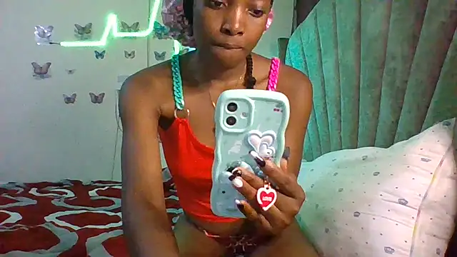 smily sophia online show from 02/26/26, 06:34