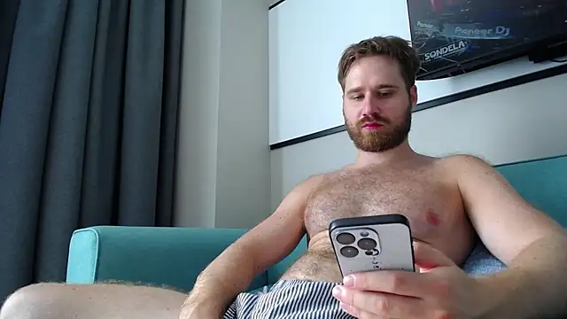 LorenzoLux online show from 03/05/26, 04:30