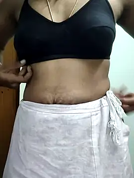 Tamil Hot Trisha online show from 01/11/26, 09:58