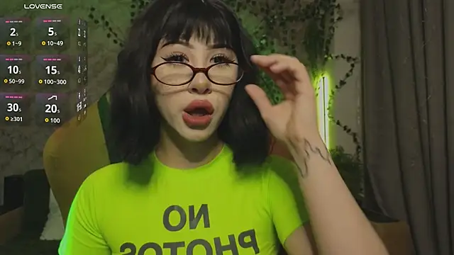 Necucubi02 online show from 02/18/26, 12:01