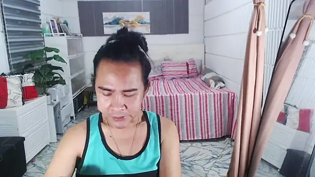 Snapshot of MShealthyCumTS69 chatting on 02/16/26, 10:55 MShealthyCumTS69 online show from 02/16/26, 10:55