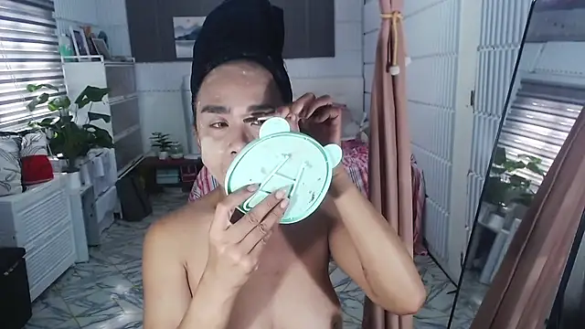 Snapshot of MShealthyCumTS69 chatting on 02/19/26, 06:20 MShealthyCumTS69 online show from 02/19/26, 06:20