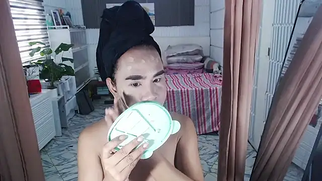 Snapshot of MShealthyCumTS69 chatting on 02/20/26, 07:21 MShealthyCumTS69 online show from 02/20/26, 07:21